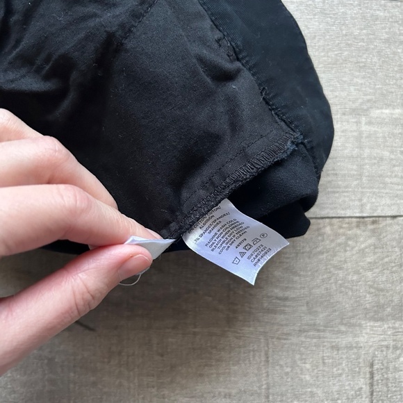 LOFT The Riviera Short Black Scalloped Chino Preppy Summer Retro Shorts Size 18 - Picture 11 of 13